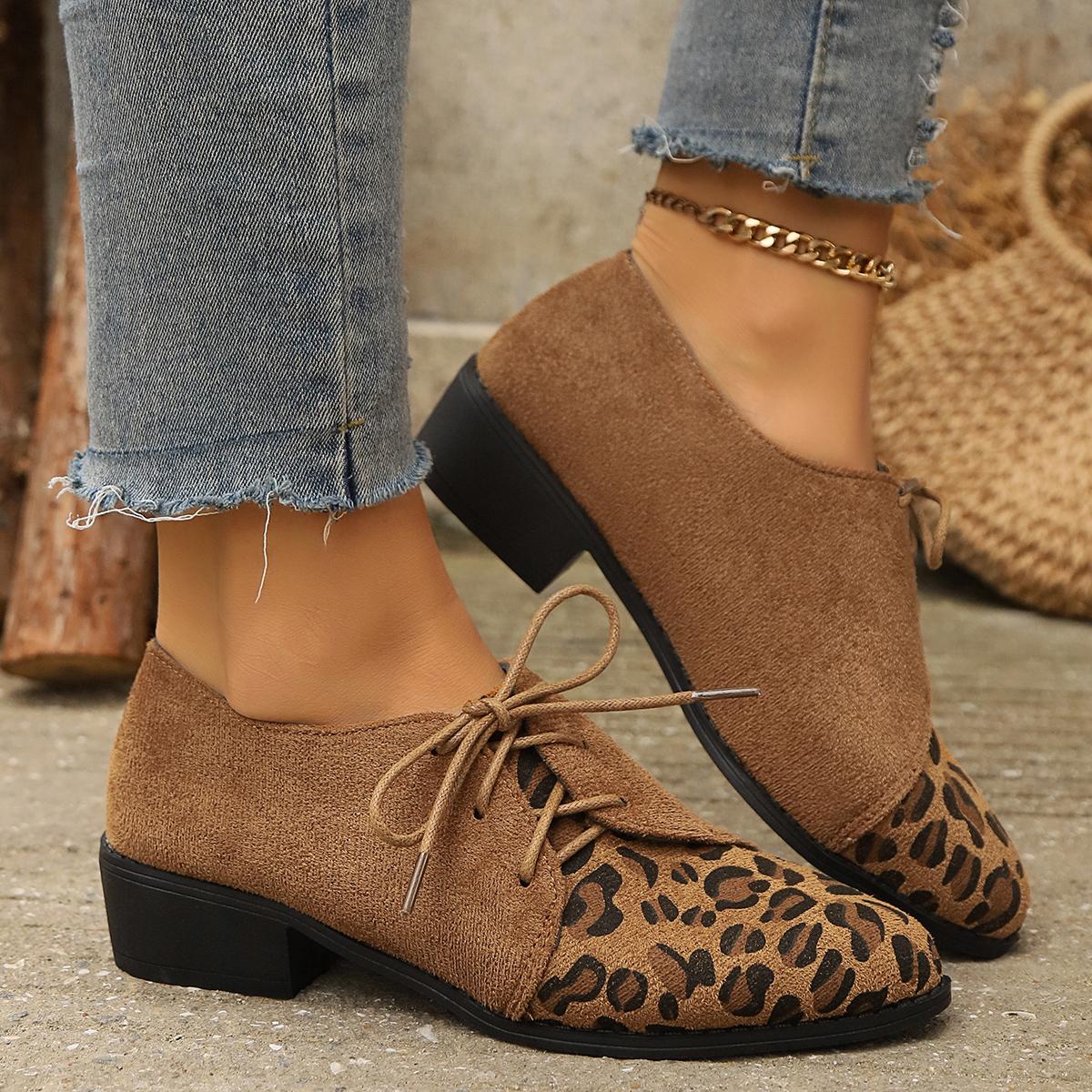 

Fashion Casual Low-heeled Shoes for Women 2024 Winter New Square-heeled Lace-up Women s Shoes, Comfortable and Fashionable Shoes 43
