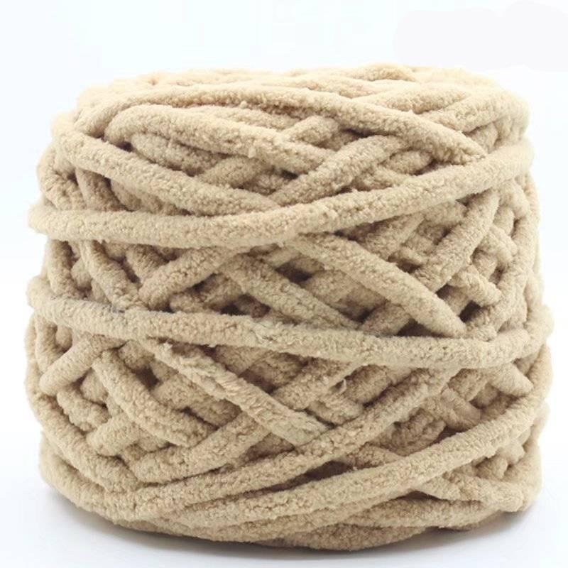 Bulky Roving Wool Thread For Knitting Cozy Warm Accessories And Thick Apparel