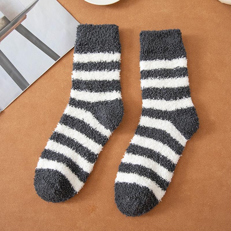 Men Winter Thickened Stripe Simple Not To Drop Hair In The Tube Floor Sleep Socks