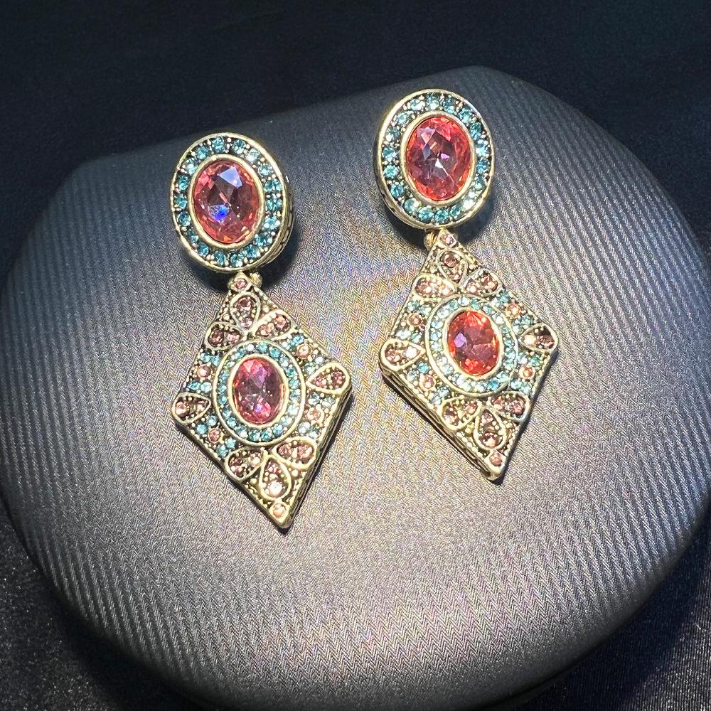 Pre-owned Vintage-style Earrings, Antiqued Bronze Plated with Real Gold, Zircon-studded, Marked for a High-end, Light Luxury Appeal.