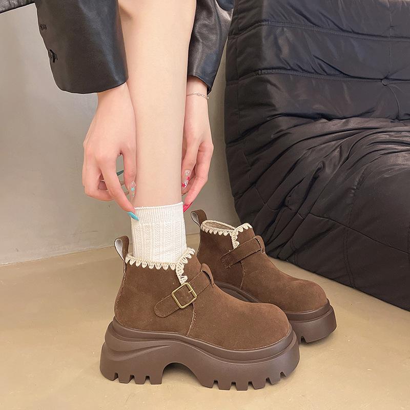 Retro thick-soled heightening boots women's 2025 autumn new versatile and thin short boots British wind locomotive Martin boots