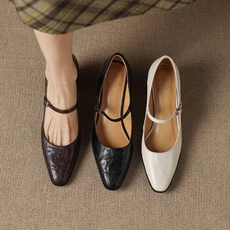 New women's leather large size single shoes solid color sheepskin pointed high heel large size shoes four seasons wear thick heel high heels women