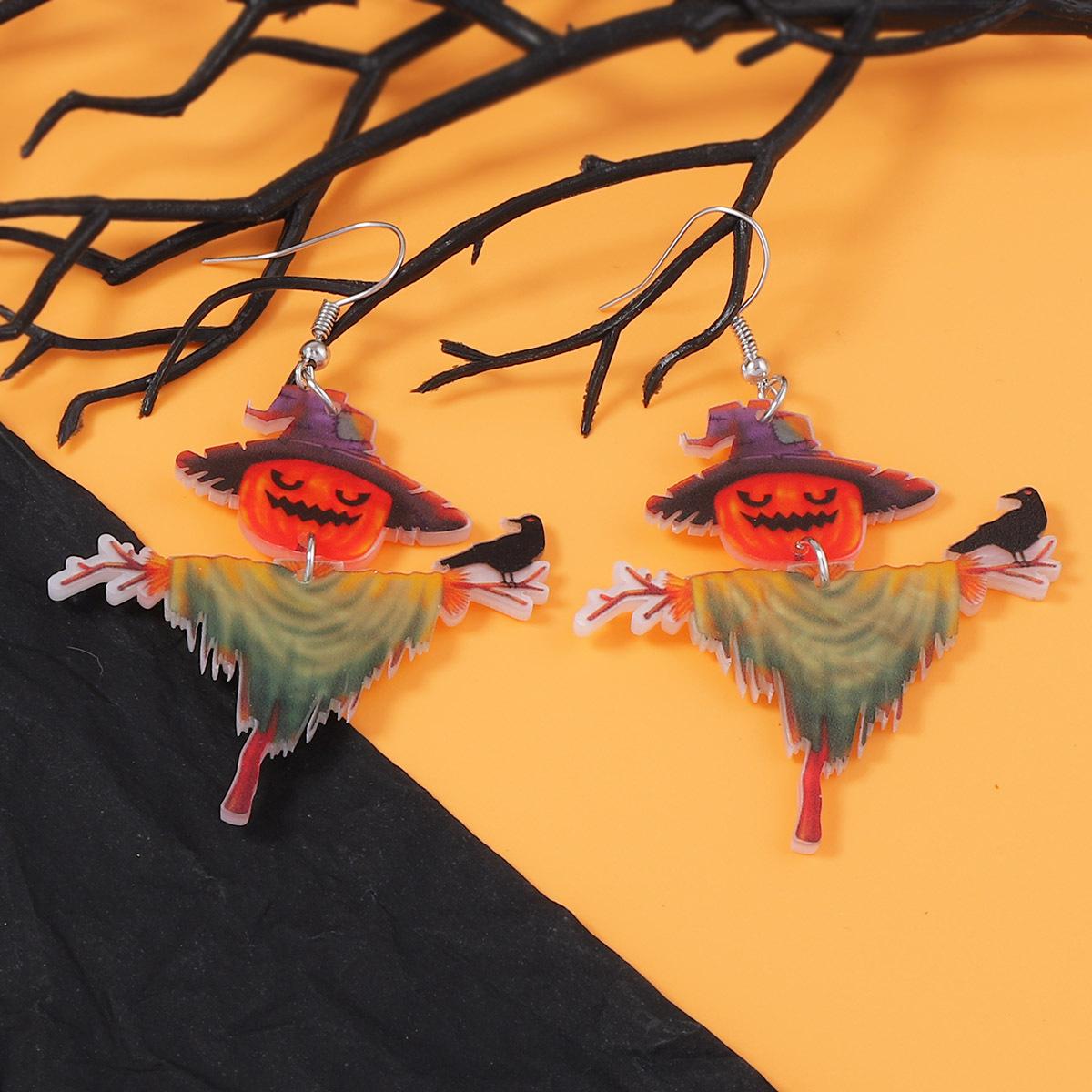 

Halloween personalized, trendy and creative design sense acrylic cute dark scarecrow earhook girl