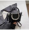 Women's Bag Korean Version of Simple Handbag 2025 New Versatile Shoulder Fashion Bucket Bag Niche Design Messenger Bag