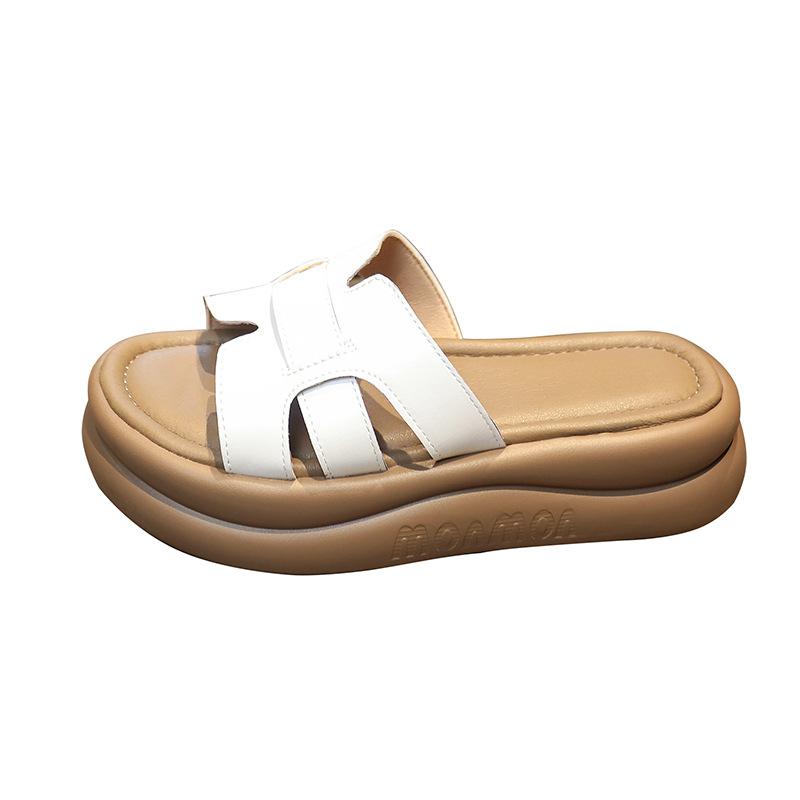 Oberbekleidung Sommer neue Damen weiche Sohle Mode 2025 Rock rutschfest mit dicker Sohle coole Hausschuhe leicht einteiliger Slipper
