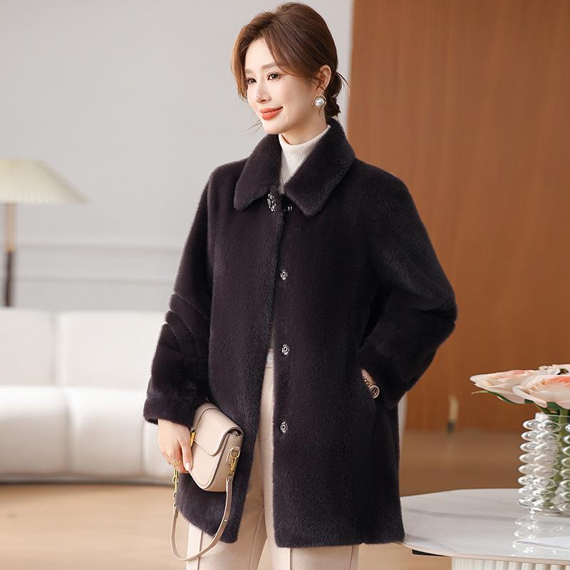 Mom's Stylish Long Winter Coat - Faux Fur, Warm, Noble Temperament, Wide-Bodied, for Middle-Aged Women