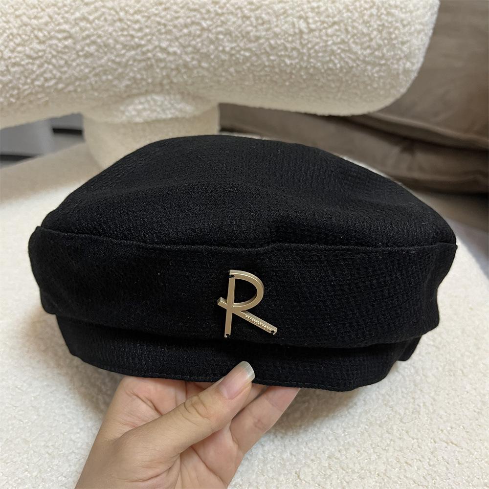 Vintage R Letter Black Beret Painter Hat Women's Versatile Face Small Bud Hat