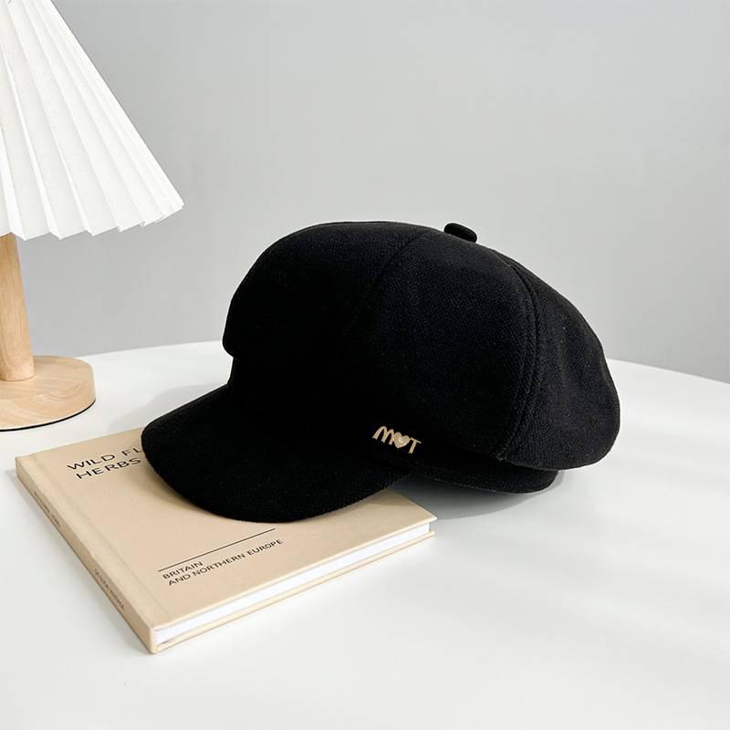 Fashion New Hat for Women Showing Their Faces Small Black Octagonal Hat  Korean Style Autumn and Winter Versatile Painter Hat Duck Tongue Beret Trendy