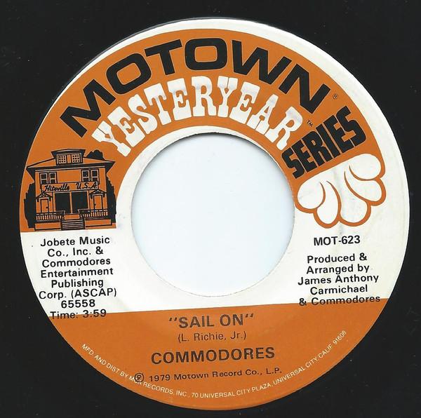 

7inch Record COMMODORES - Sail On / Flying High MOT623 Motown 1979 US Rock Used