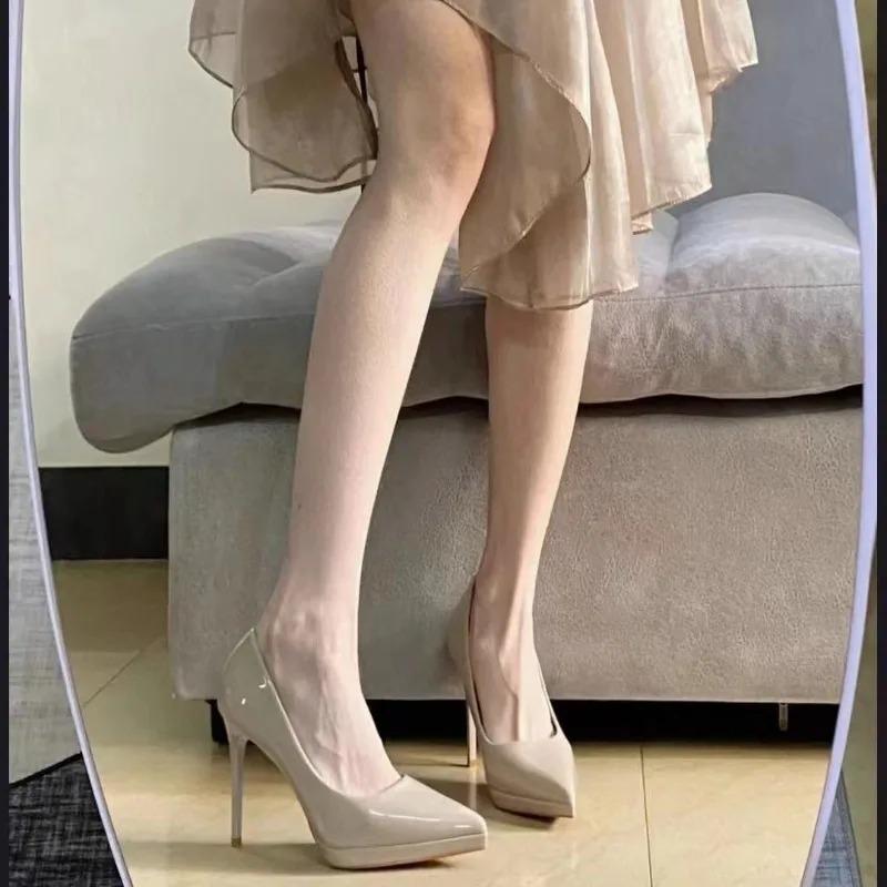 Fashion 2025 New Style Black Waterproof High Heels Women's Shoes Sexy Pointed Toe Flats Rubber Upper Summer Season