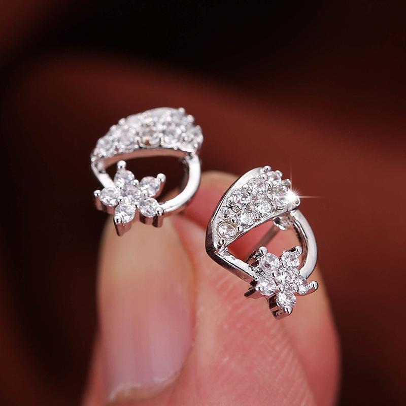 Leaf-Shaped Rhinestone Earrings - White Crystal Studs for Women