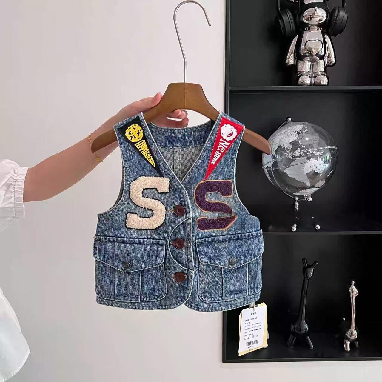 

Fashionable Kids Denim Vest for Spring & Autumn 130 синий