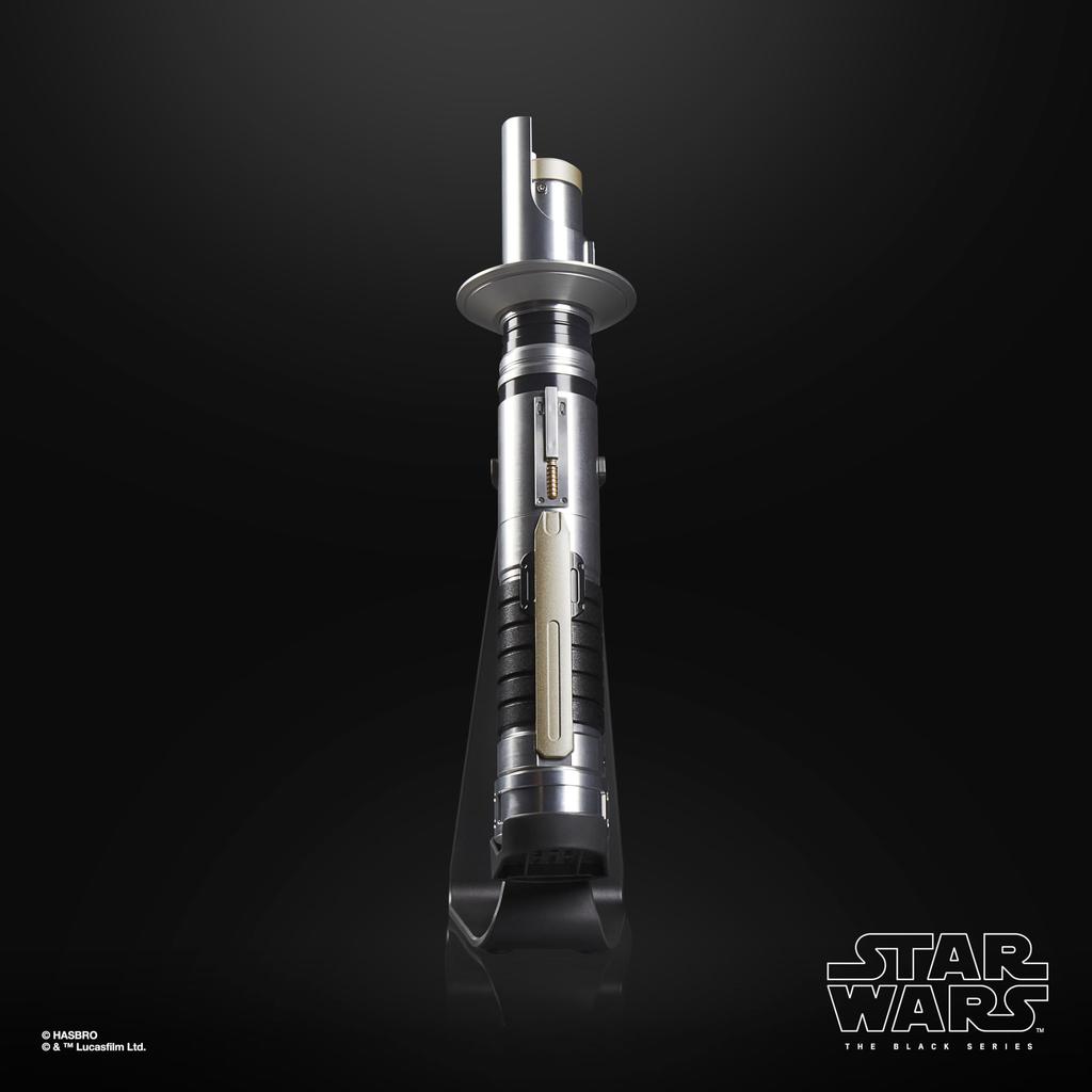 Hasbro Star Wars STAR WARS Black Series Ezra Bridger Force FX Elite Electronic Lightsaber with Advanced LED and Sound Effects Ages 14 and Up G0702