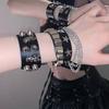 Breites PU-Leder Totenkopf Kegel Nieten Armband, Gothic Punk Verstellbares Druckknopf Handgelenkband Unisex Rock Handgelenkband