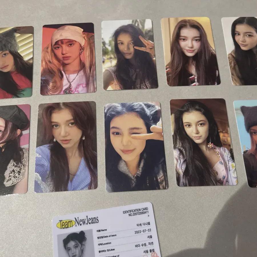 NewJeans Photocard