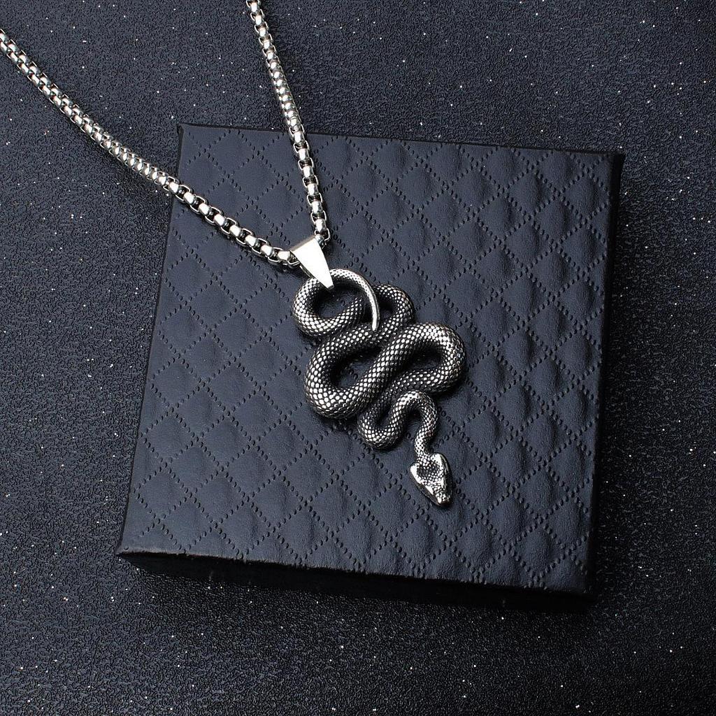 Hip-Hop Zodiac Year of the Snake Pendant: Cobra King Necklace for Men & Women - Stainless Steel Animal Jewelry