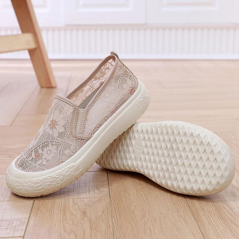 Spring Summer Women’s Breathable Mesh Shoes Lady Lightweight Slip-on Shoes Women Casual Non-slip Comfortable Walking Shoes