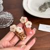 Cute Elegant Hair Clip With Floral Accents Stylish Hair Claw For Girls And Women