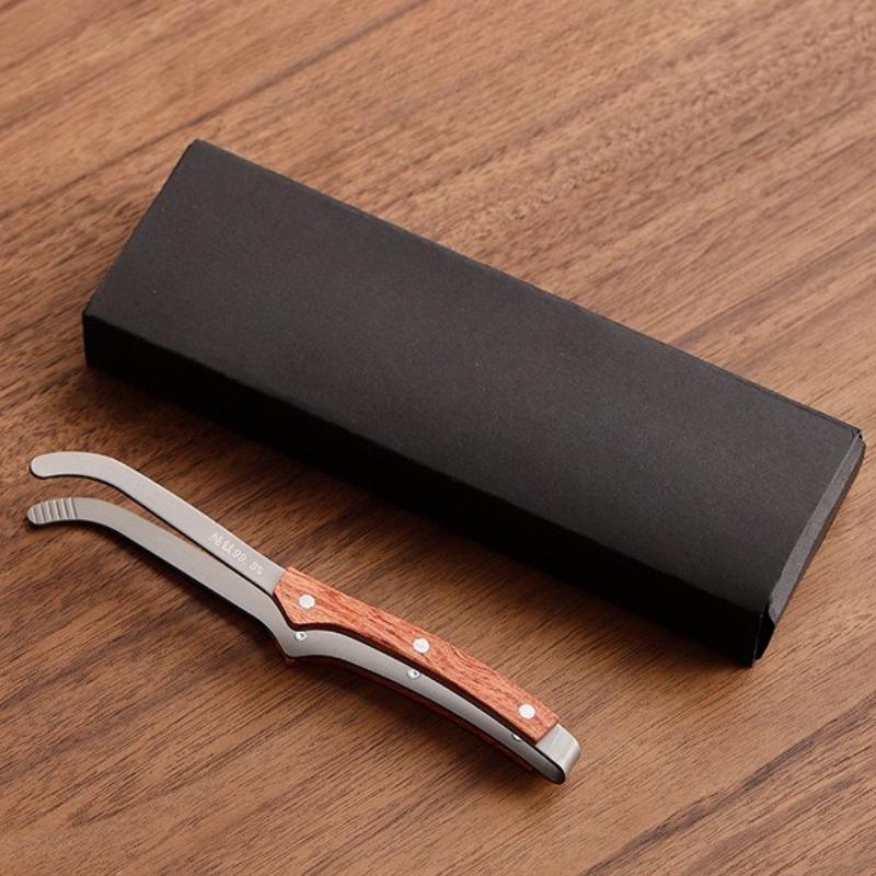 

Chinese Style Pure Titanium Tea Tongs Teaware Gongfu Tea Set Accessories with Wood Handle for Tea Ceremony Filter Strainer Clip