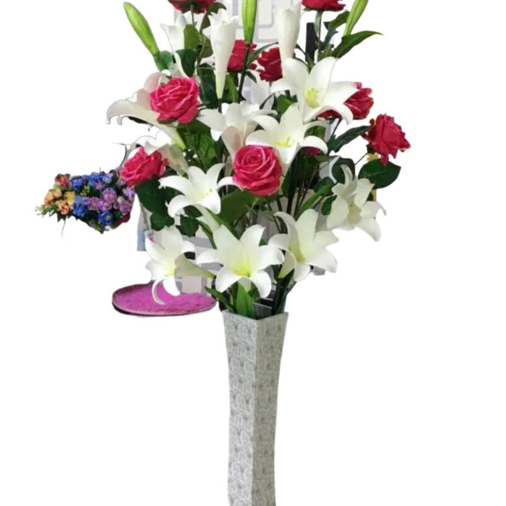Grauer Tulpenstrauß: Künstliche Lilien und Seidenblumen für die Heimdekoration