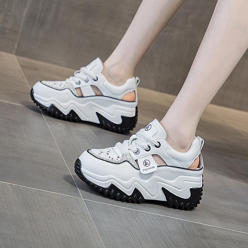 Women's Retro Thick Sole Rhinestone Leather Sandals - Summer 2025 Collection