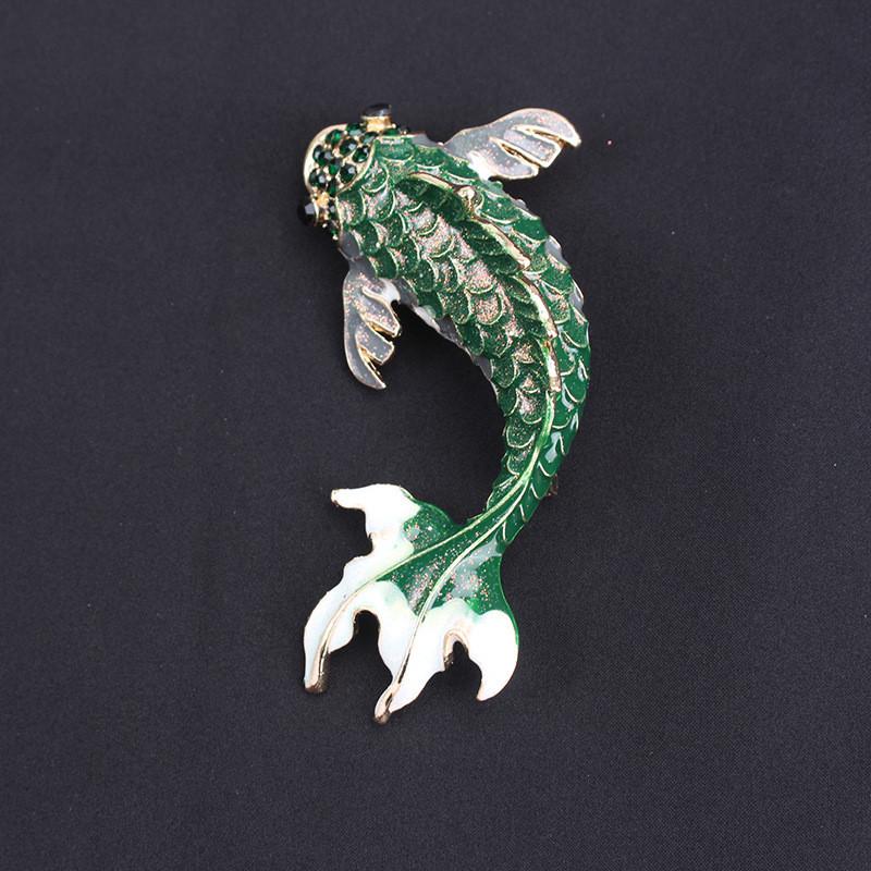Koi Fish Brooch Pin With Electroplated Alloy For Fashionable Women And Men