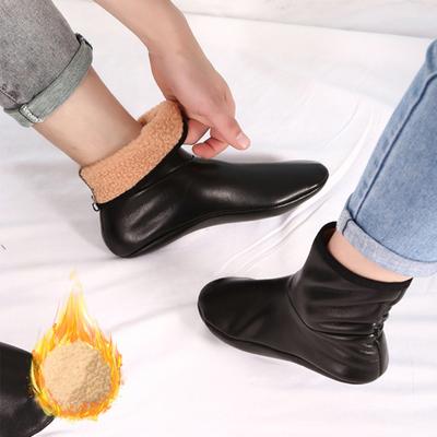 1 Paar Wintersocken, dick, mit Plüsch gefüttert, glatte Oberfläche aus Kunstleder, wasserdicht, hält warm, schmutzabweisend, für den Hausgebrauch, als Boden- oder Thermosocken