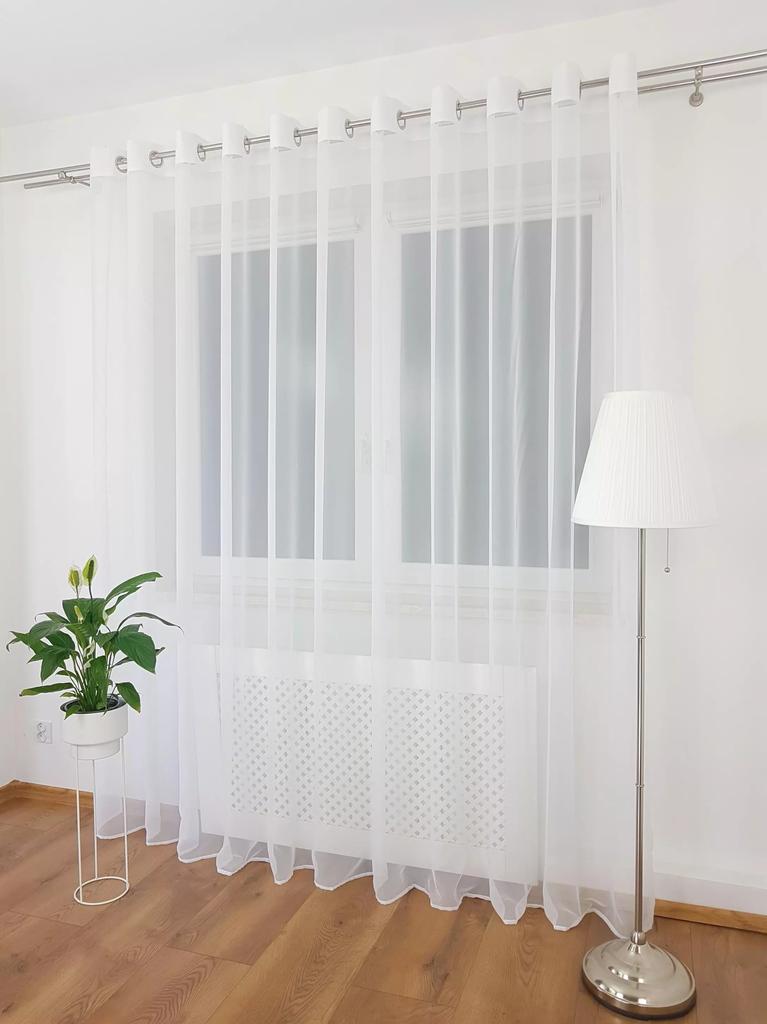 Ready-made white voile curtain 300x250 cm with eyelets - smooth