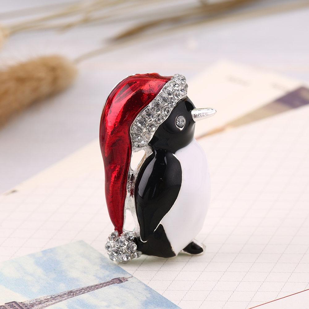 

Fashion Decoration Gift Crystal Rhinestone Penguin White Brooch Pin Christamas Hat