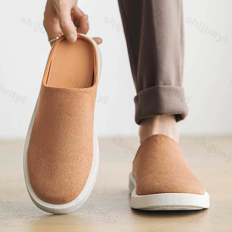 Fashion 2025 Autumn New Retro Concise Designed Men's Low Top Casual Shoes Fashion Trend Versatile Comfortable Non Slip Lace Up Sneakers