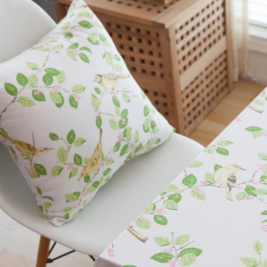 

Modern Pillow Case Fadeless Decorative No Odor Yellow Leaf Green Bird Sofa Cushion Cover