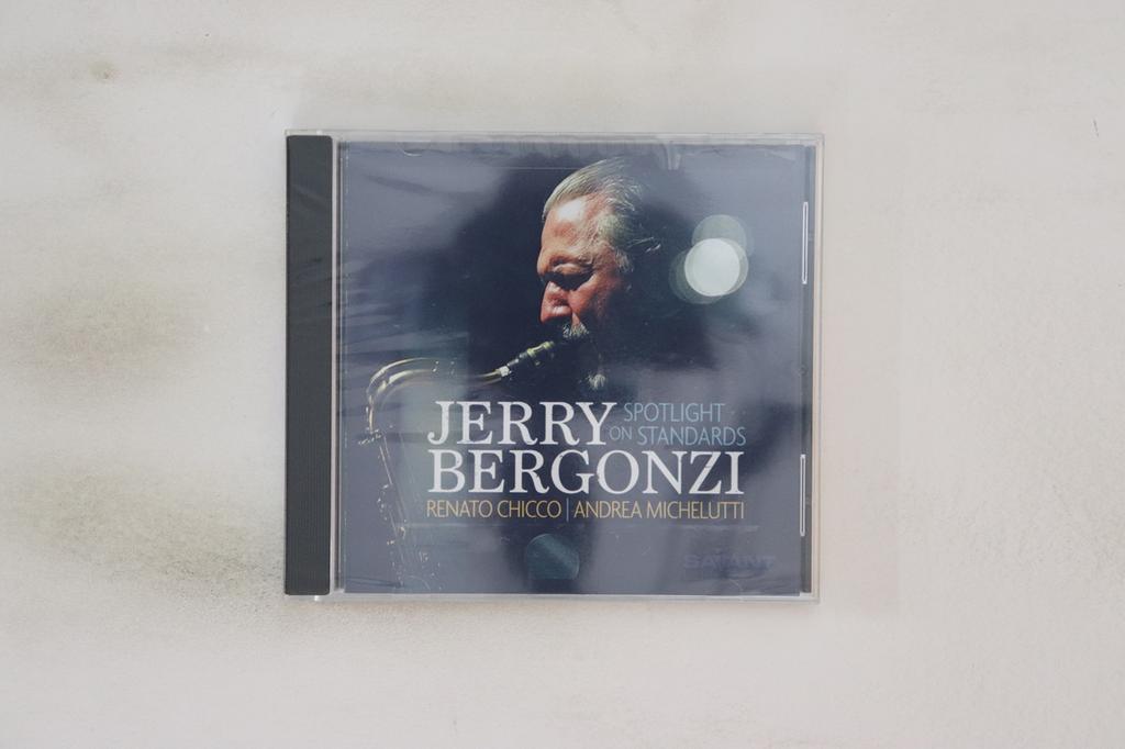 CD JERRY BERGONZI Spotlight On Standards SCD2158 SAVANT 2016 US Jazz Used