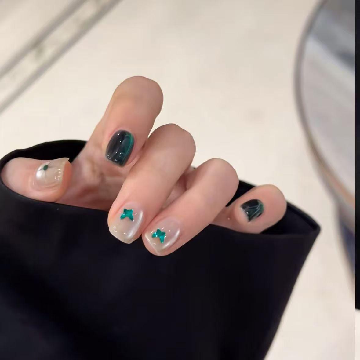 Handmade Cat Eye Nail Art Star Stickers - Brighten Skin, Short Style, High-Grade, Wearable XS