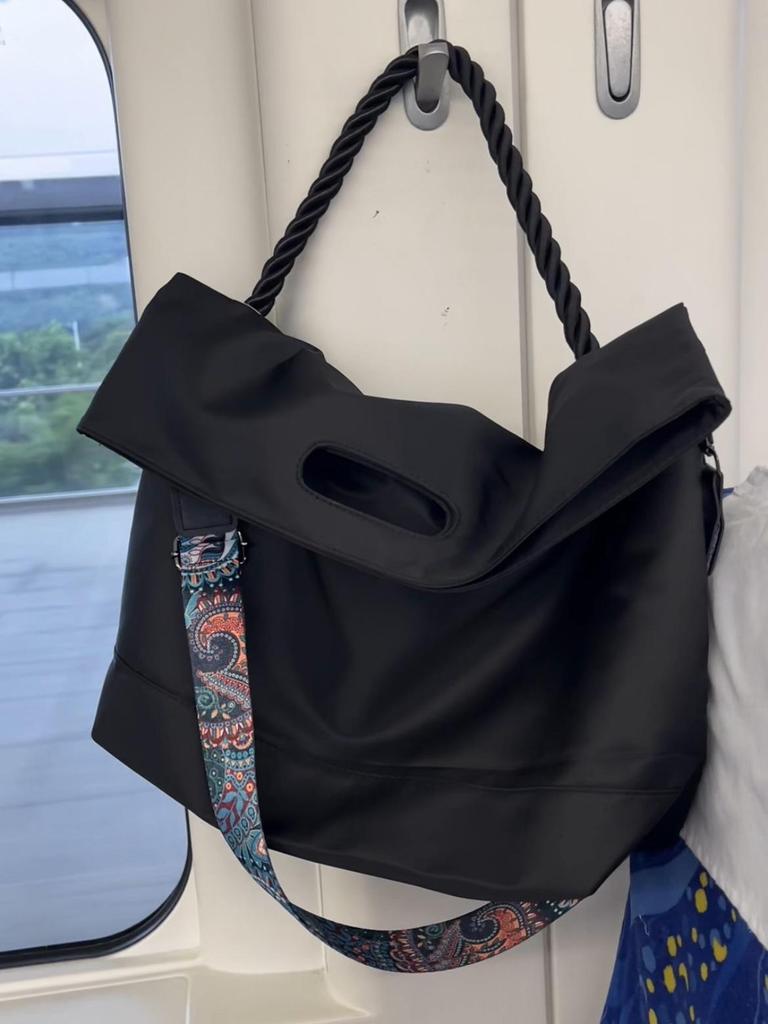 Men's Black High-End Large Capacity Tote & Crossbody Sports Bag