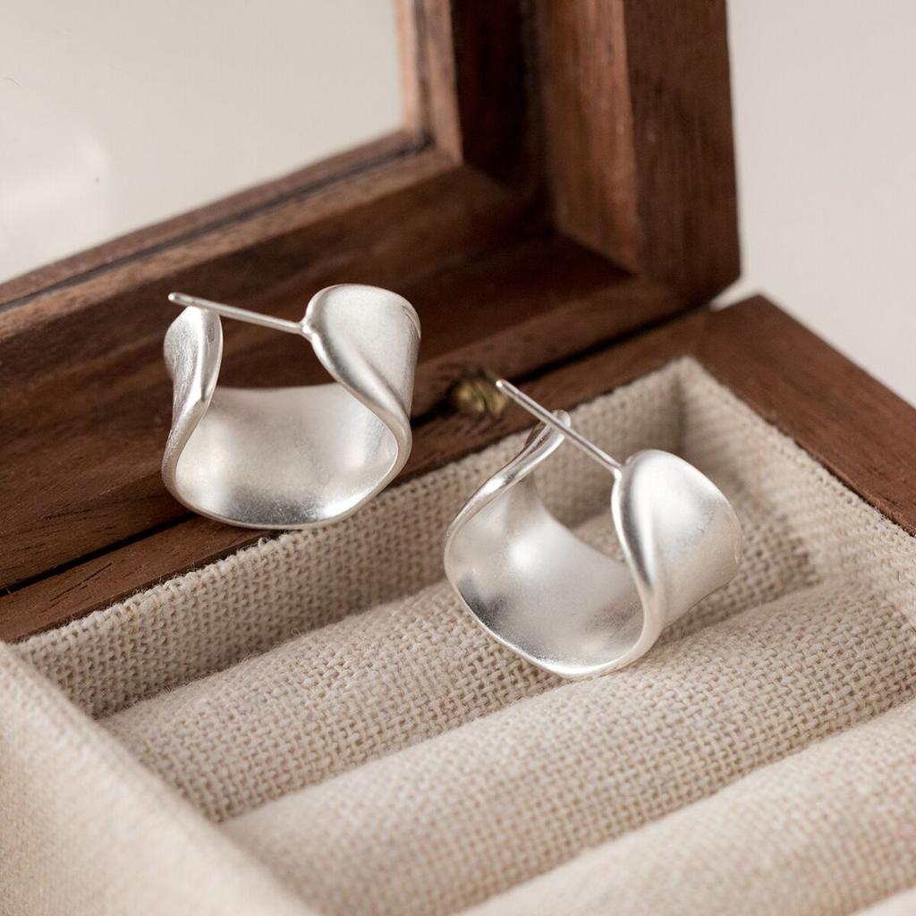 925 Sterling Silver Vintage Shinning Moon Shape Earrings For Women Trendy Earring Jewelry Prevent Allergy Party Accessories Gift