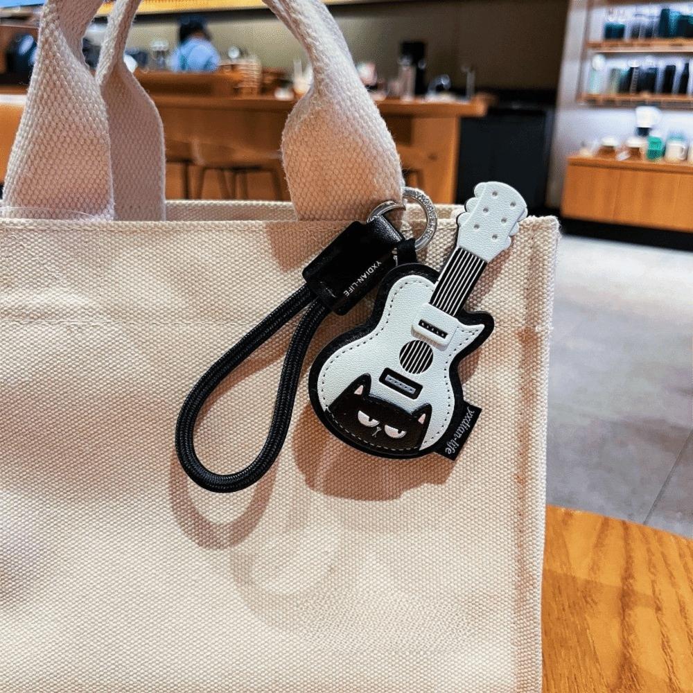 PU Leather Cartoon Violin Keychain with Carabiner PU Leather Keychain Music Lovers Gift