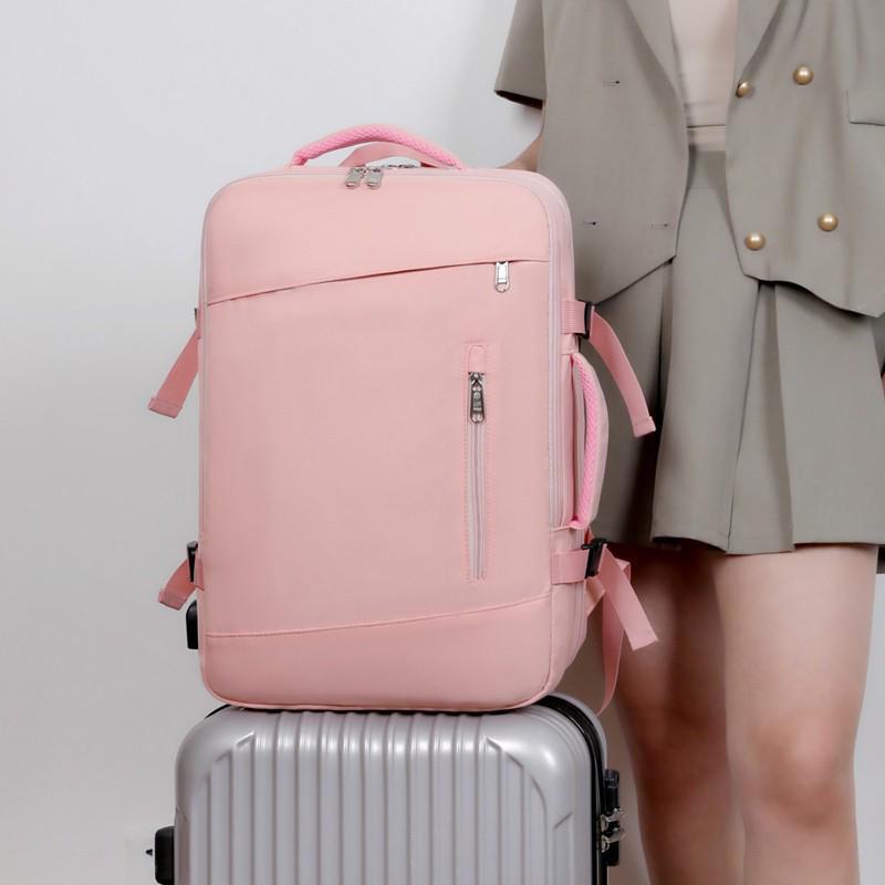 Expandable Backpack with Wet/Dry Separation for Business Trips and Outdoor Commutes