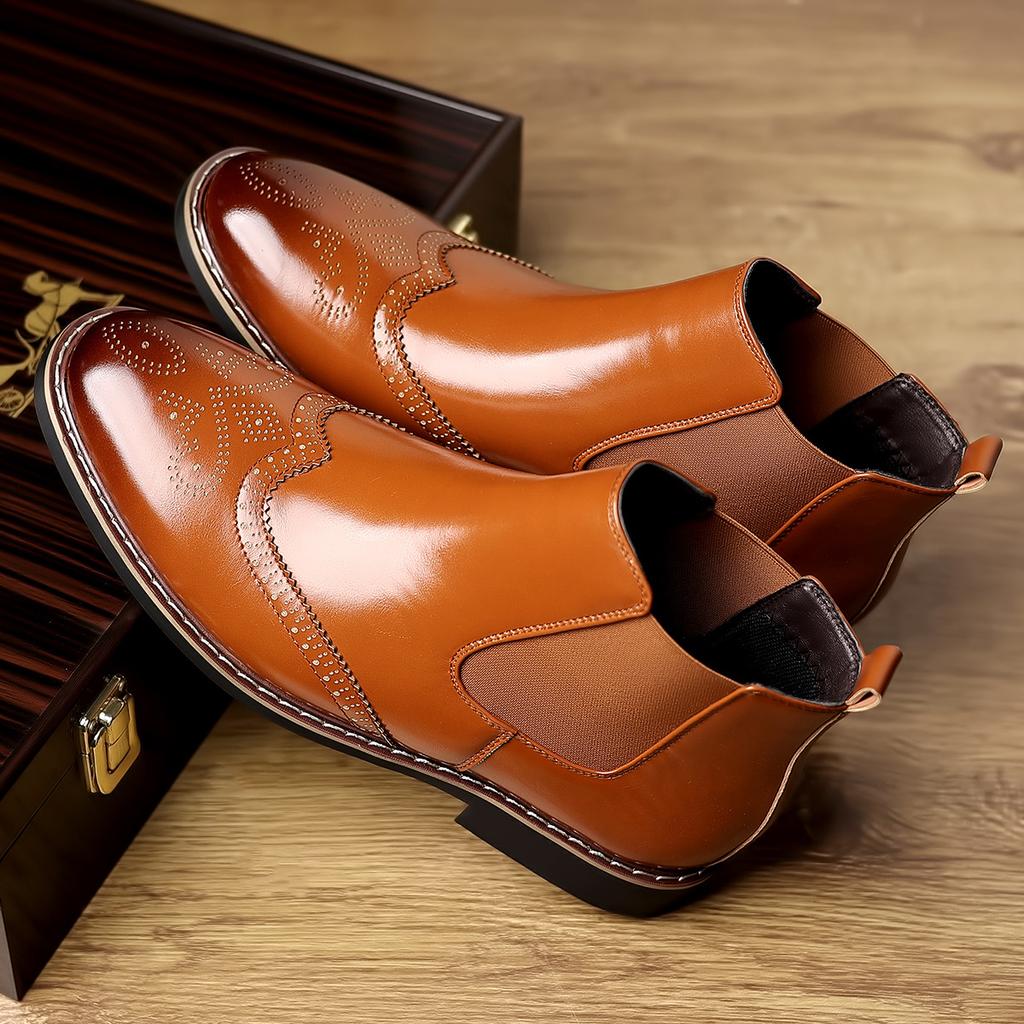 High Quality Men Boots Classic Hand Carved Brogue Boots British Style Casual Leather Booties Luxury Brand Chelsea Boots for Men