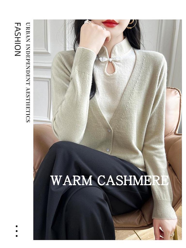 Frog Button Stand-Up Collar Cashmere Sweater - Chinese Style, Women's Autumn/Winter High-End Pullover