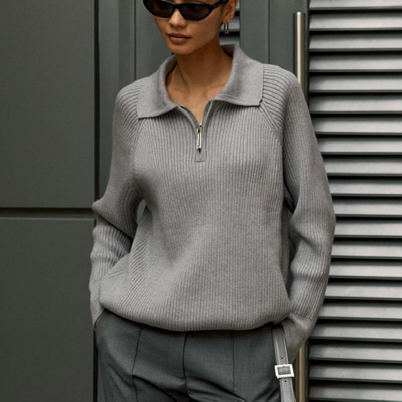 

Новый тренд в свитерах для девочек осенью и зимой, универсальный, простой и повседневный свитер с воротником-поло и лацканами M серый