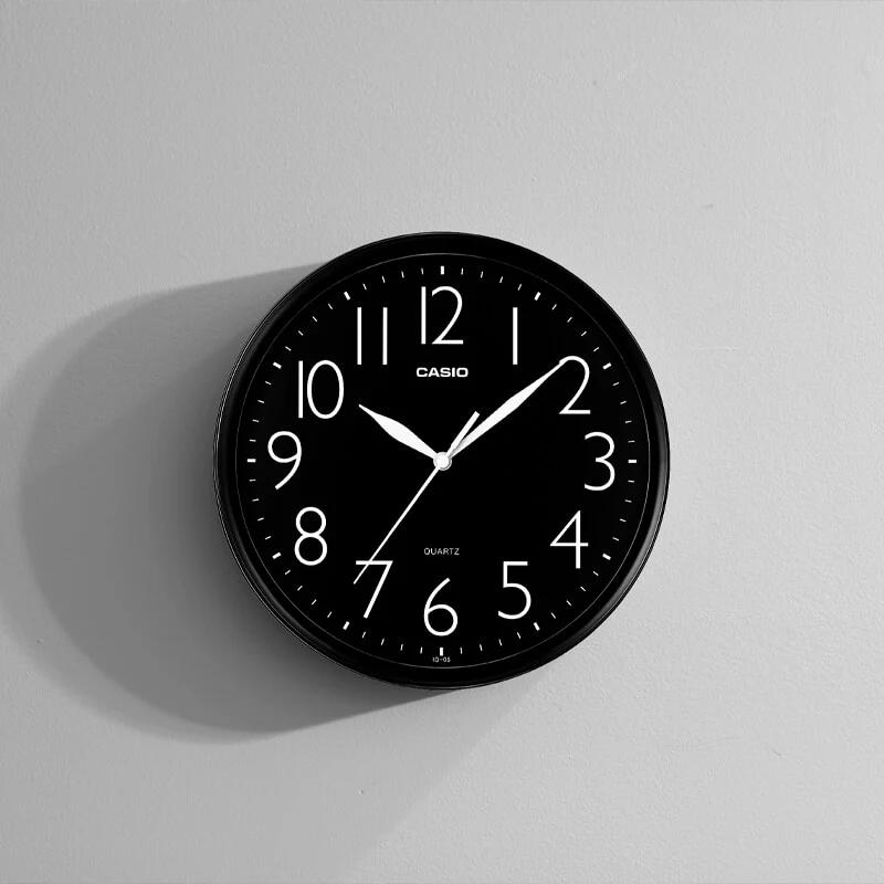 CASIO Round Analog Quartz Resin Wall Clock Unisex Black IQ-05-1 чёрный