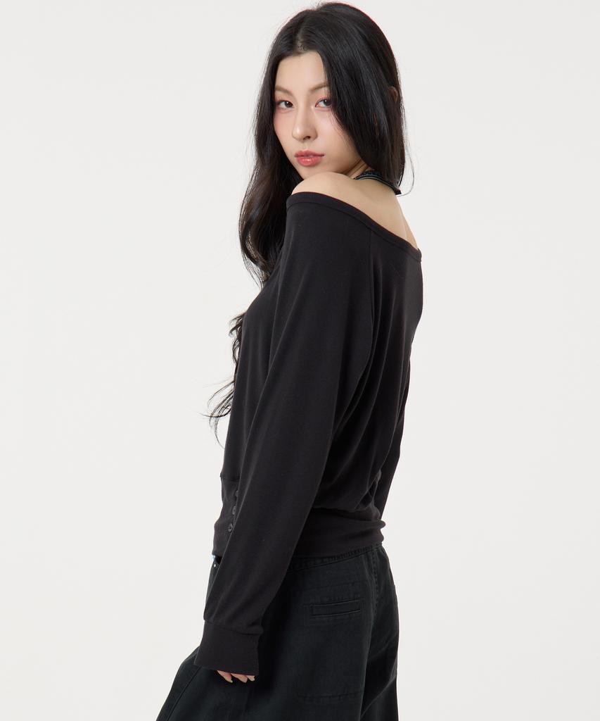 UNKNOWN PLANET [Set] Layered Striped Halter Top Long Sleeve T-Shirt Black