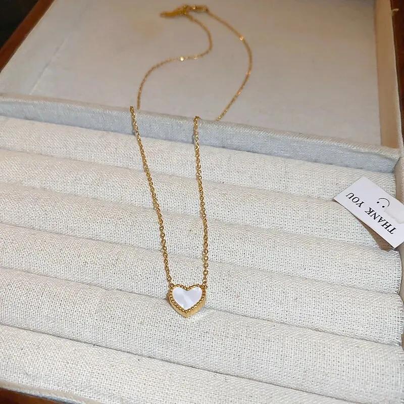 Red Heart Pendant Necklace Gold Color Stainless Steel Chain Necklace On The Neck Love Necklaces for Women Party Jewelry Gift