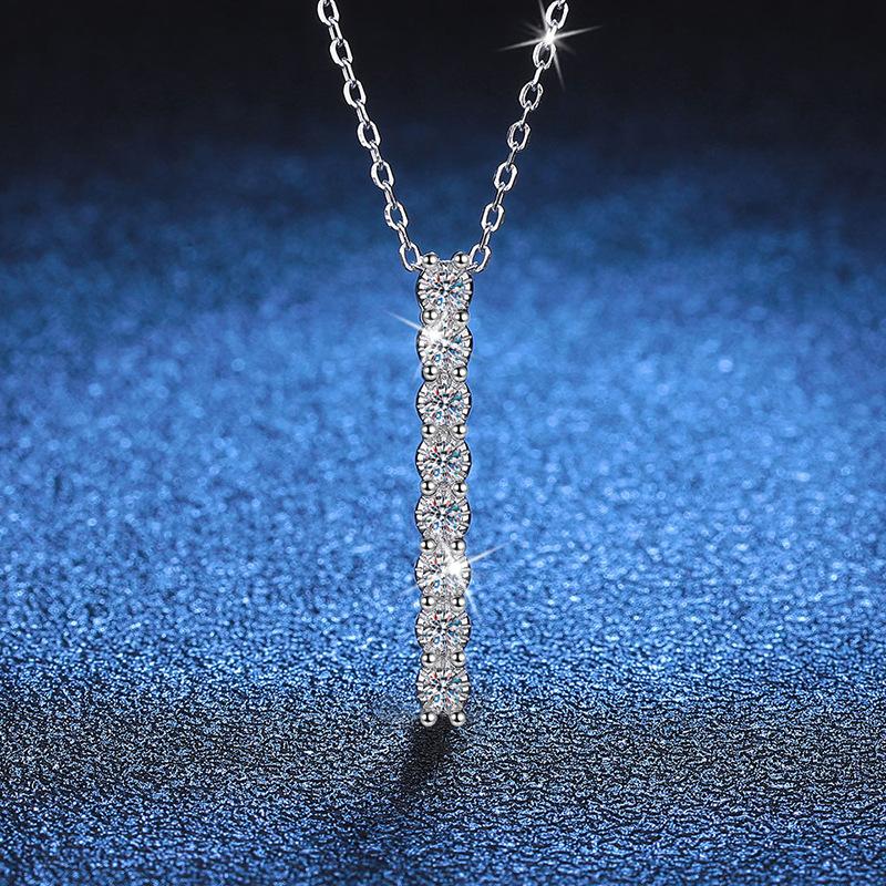 

Moissanite Woman Pendant Sier Necklace for Women Chains Party Bridal Fine Jewelry 925sterling Silver Necklace 2mm&Moissanite