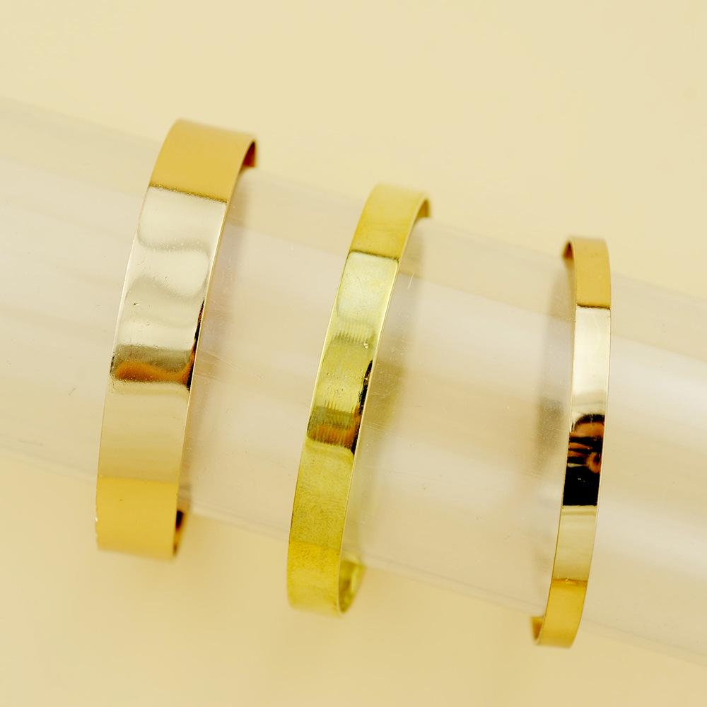 Pure Copper Lightweight Luxury Niche Design Bracelet - High-End Temperament Bangle Accessories