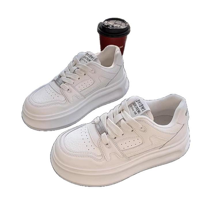Height-increasing Platform Sports and Leisure Board Shoes Women's 2025 Autumn New Versatile Round Head Lace-up Little White Shoes Popular Single Shoes