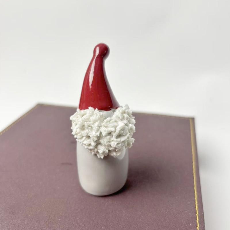 Unique Ceramic Spices Bottle Handcrafted Mini Seasoning Dispenser Ceramic Seasoning Bottle For Cooking Enthusiasts