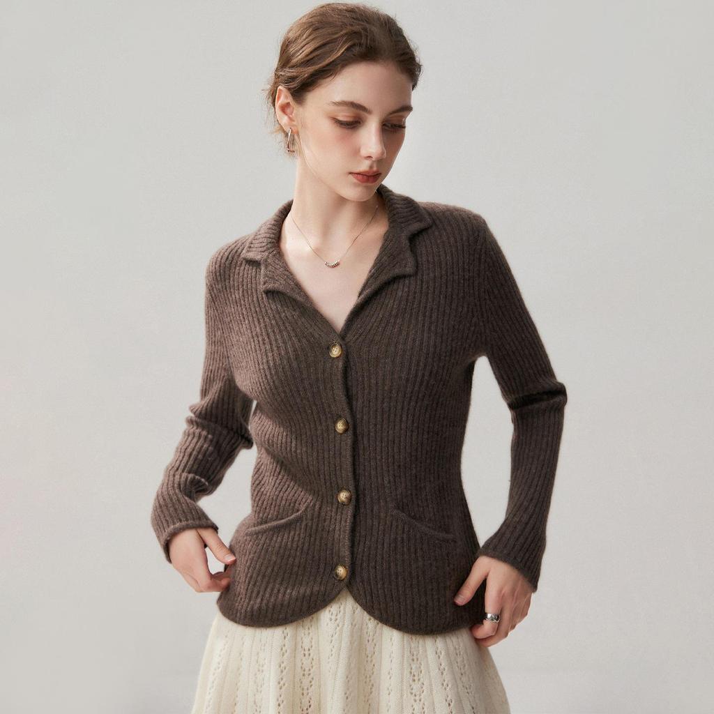 Women's Cashmere Lapel Cardigan - Soft, Versatile, Buttoned, Long Sleeve Jacket for Autumn/Winter