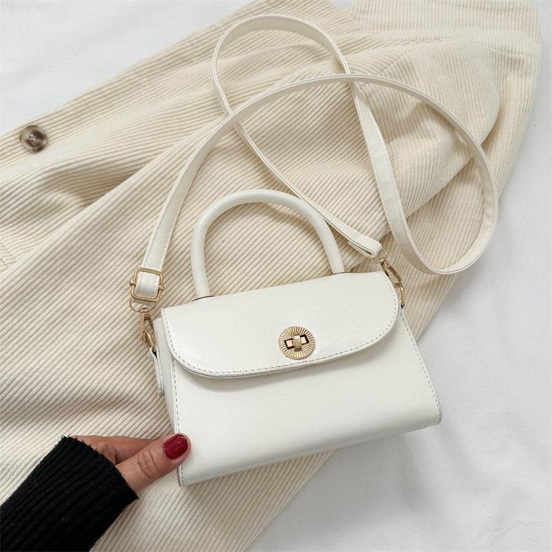 Fashionable Handbags for Women's New Autumn and Winter Casual Fashionable Trendy Small Square Bag Commuter Slant Shoulder Bag