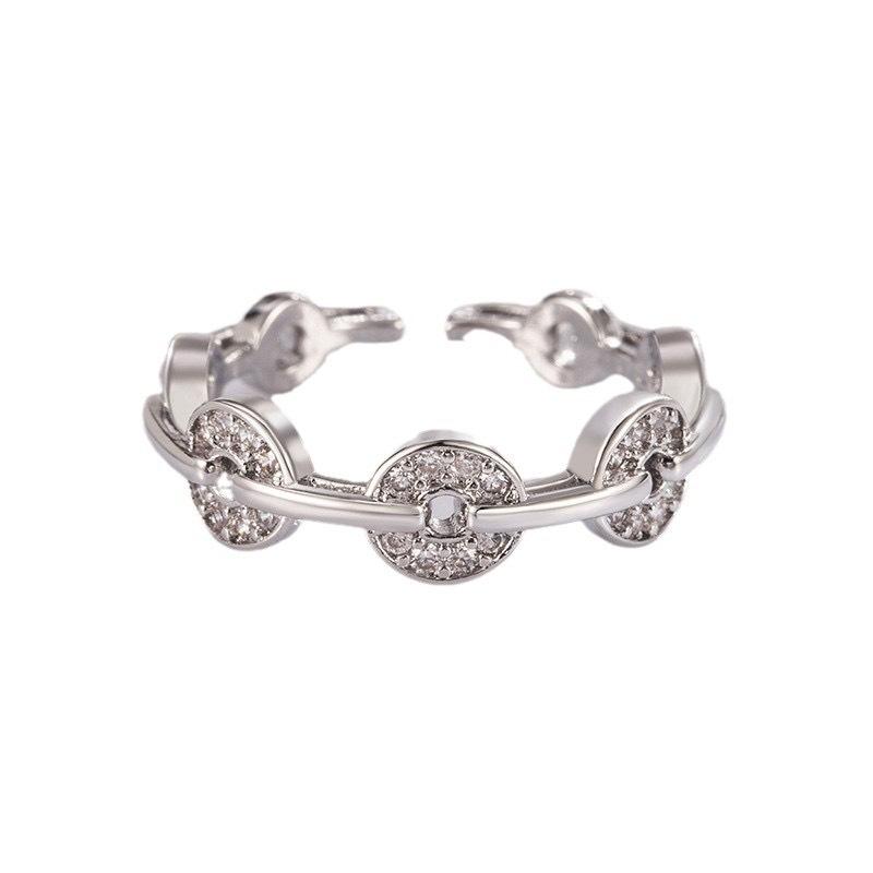 

Новое кольцо в китайском стиле с монетой Ванцай, женский нишевый дизайн, высококлассное новое кольцо с двойной цепочкой, микроинкрустацией и ажурным узором